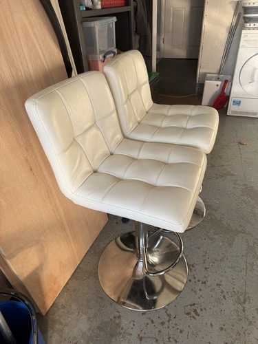 Bar stools swivel - 2,