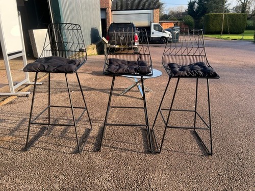 Black wire bar - wire, stools
