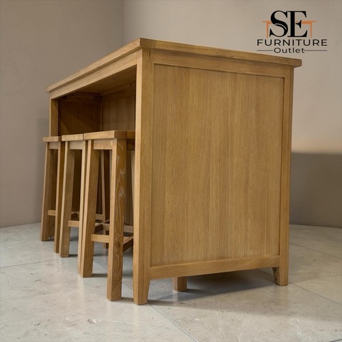 Whitewashed finish solid oak - finish,
