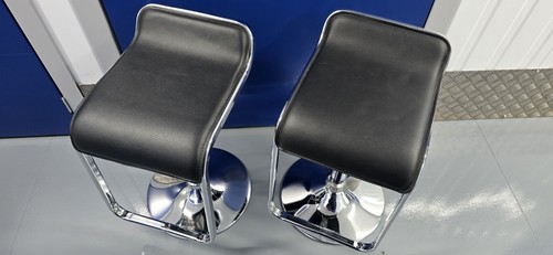 Unit bar stool chairs - 2,
